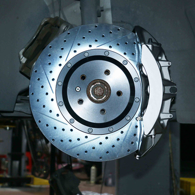 345mm 355mm 370mm 6 पॉट ब्रेक कैलिपर 405x36mm डिस्क के साथ