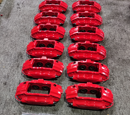 Brembo F50 के लिए उपयुक्त 4 पॉट कार ब्रेक कैलिपर किट अर्ध धातु ब्रेक पैड 7 मिमी मोटाई